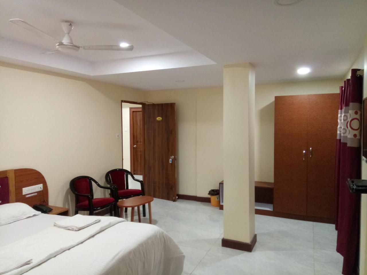 Sunnyvale Andaman Appartement Port Blair Buitenkant foto
